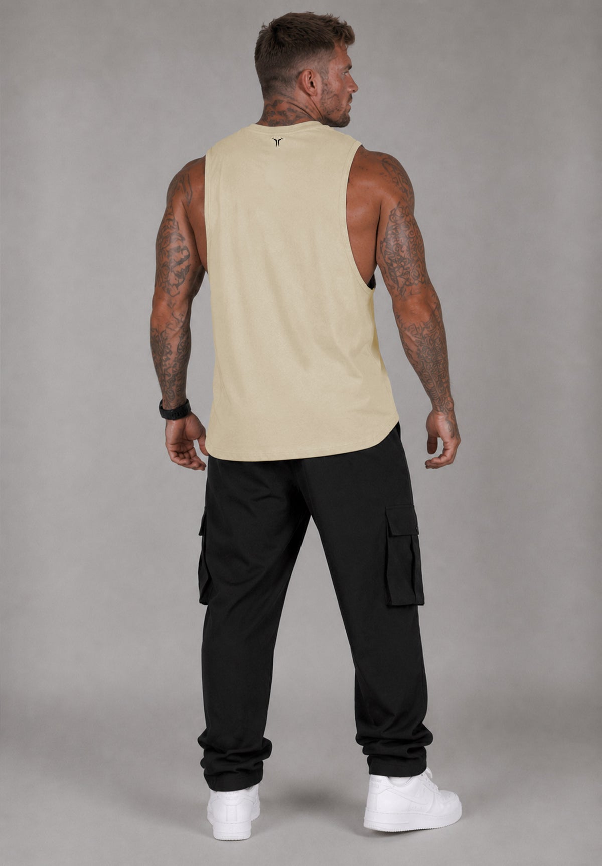 Flex Arm Tank