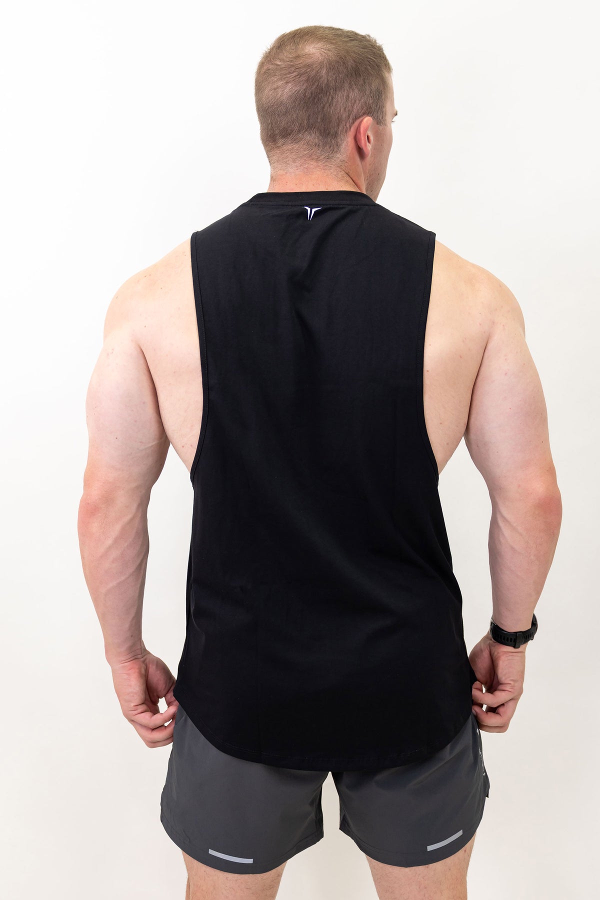 Flex Arm Tank