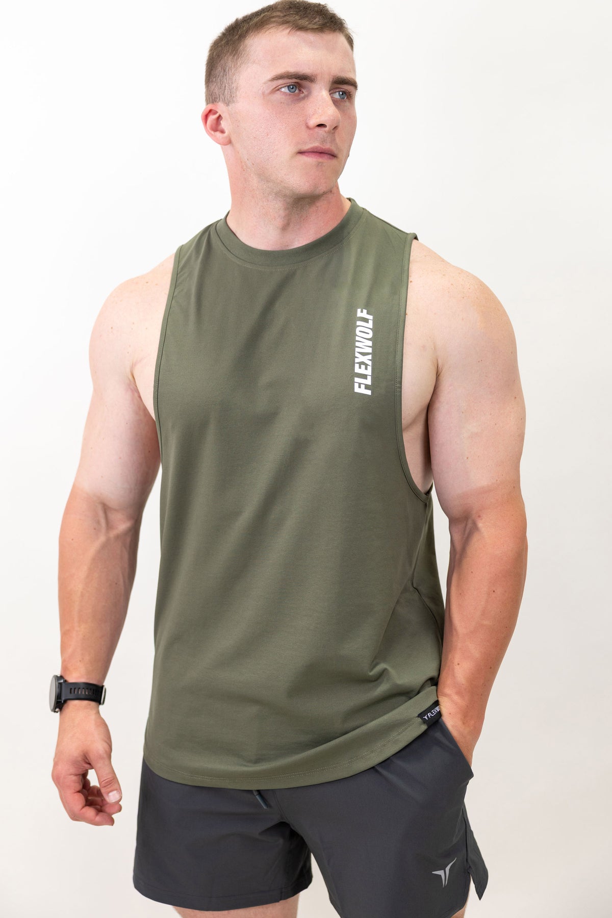 Flex Arm Tank