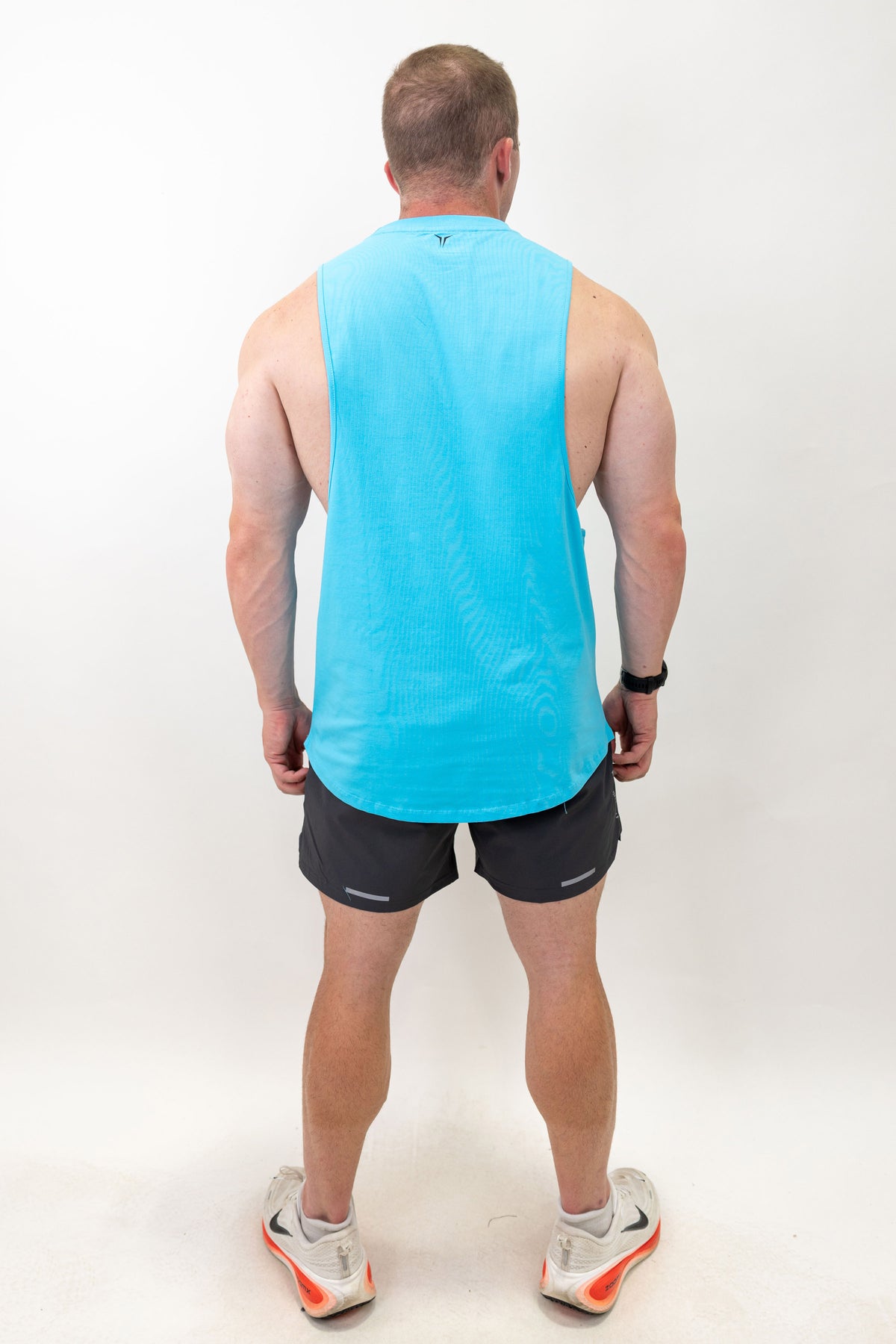 Apex Cutoff Tank
