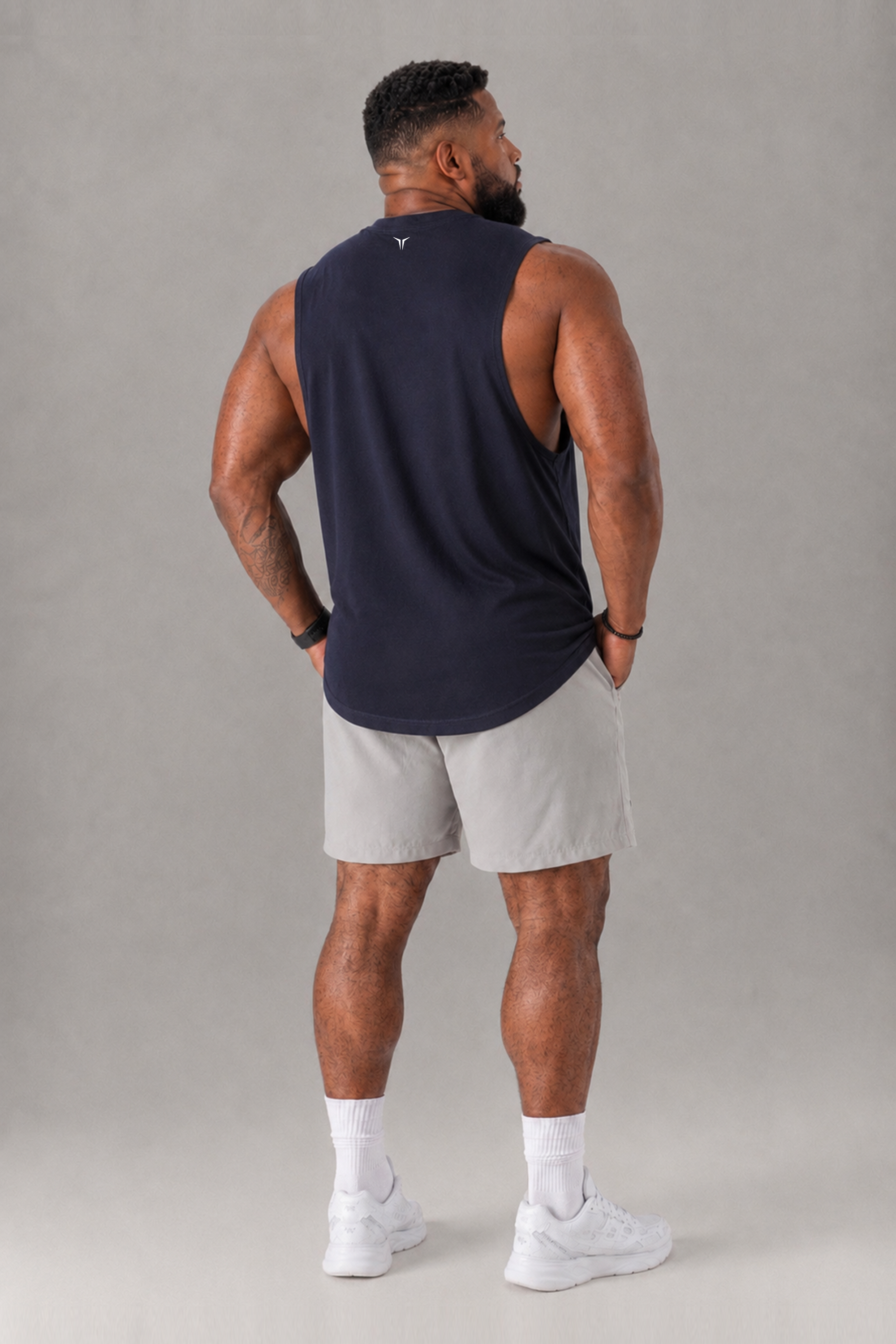Flex Arm Tank