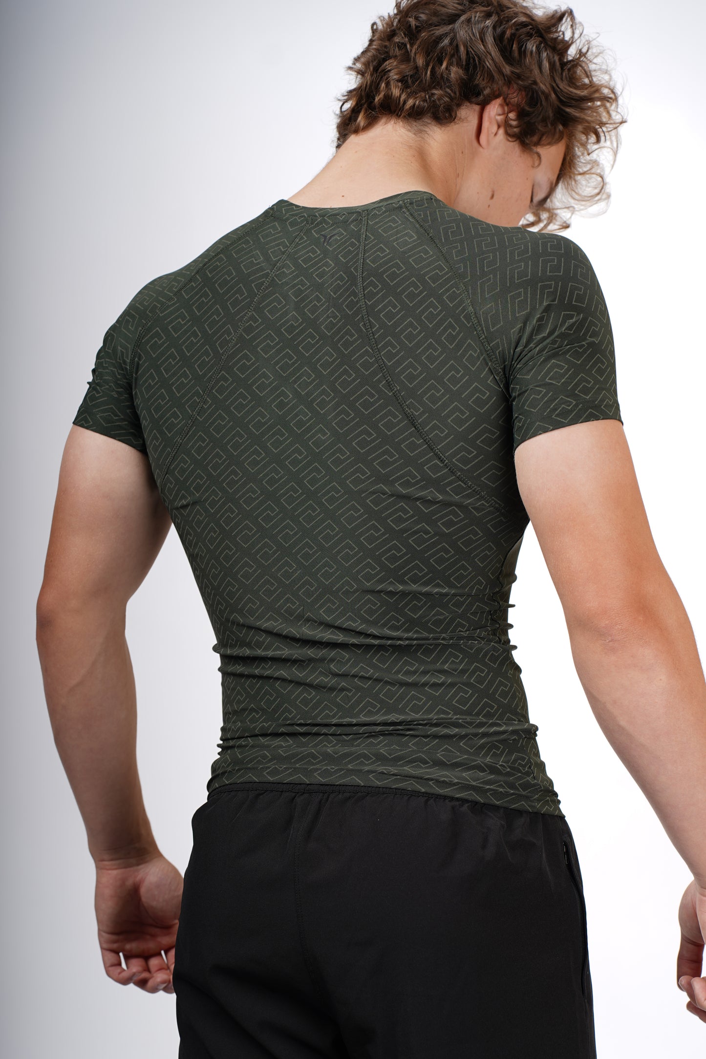 FlexWolf Alphaskin Compression Tees