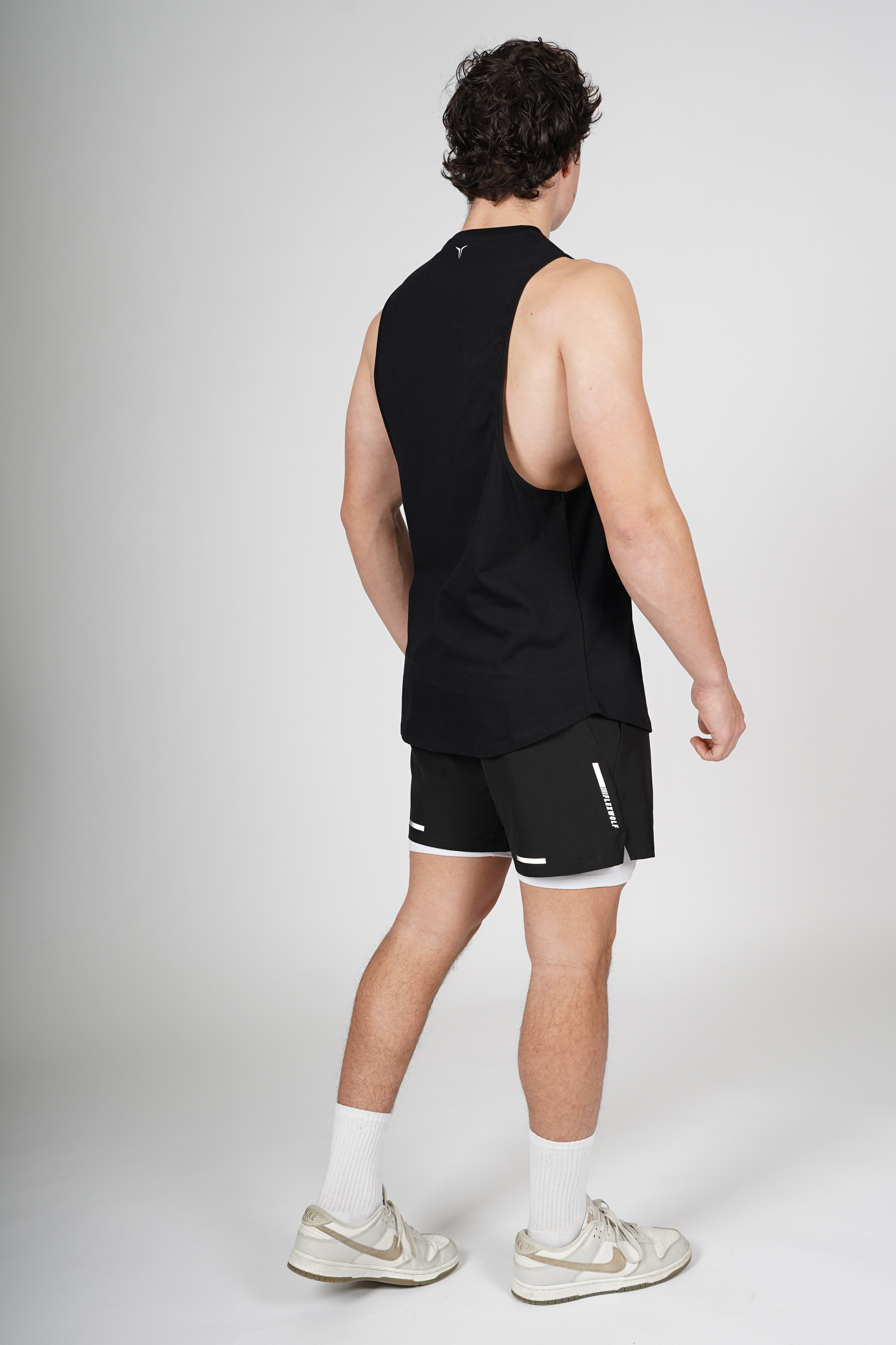 Apex Cutoff Tank