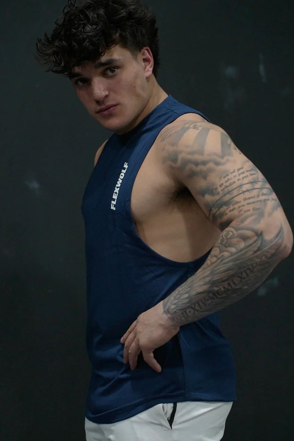 Flex Arm Tank