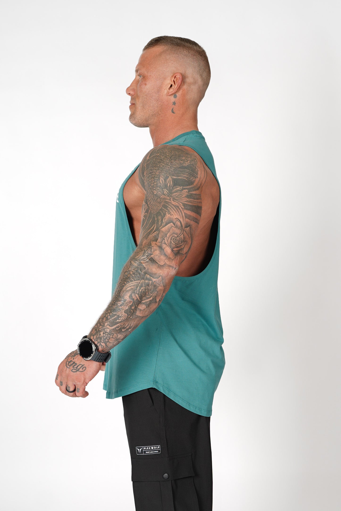 Flex Arm Tank