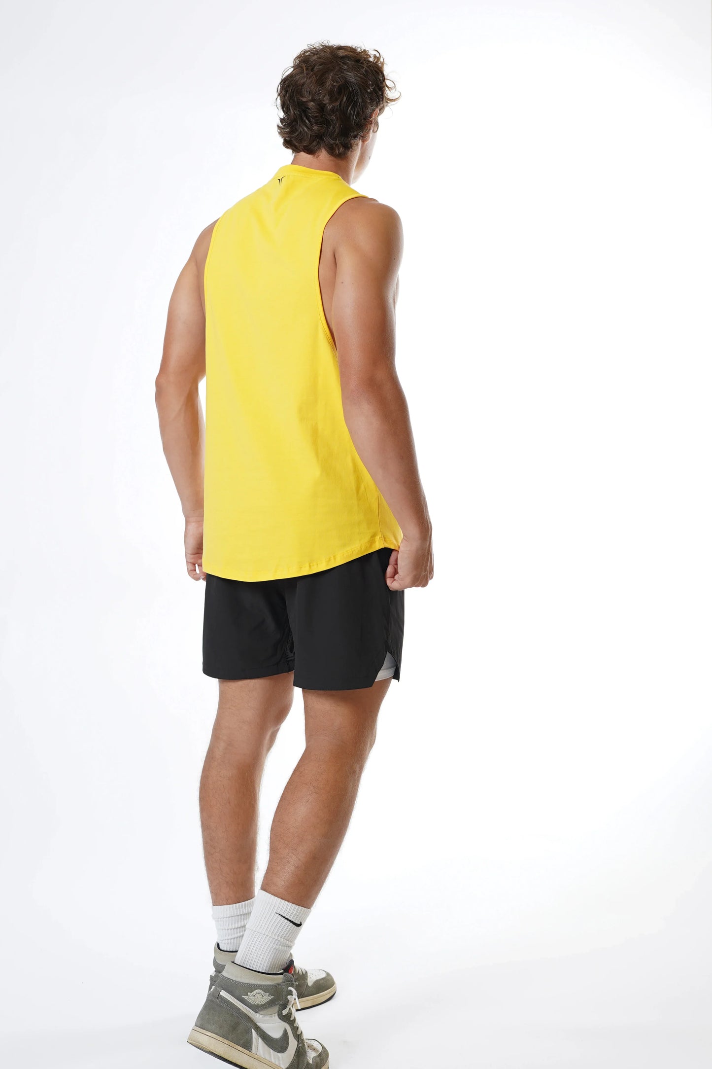 Flex Arm Tank