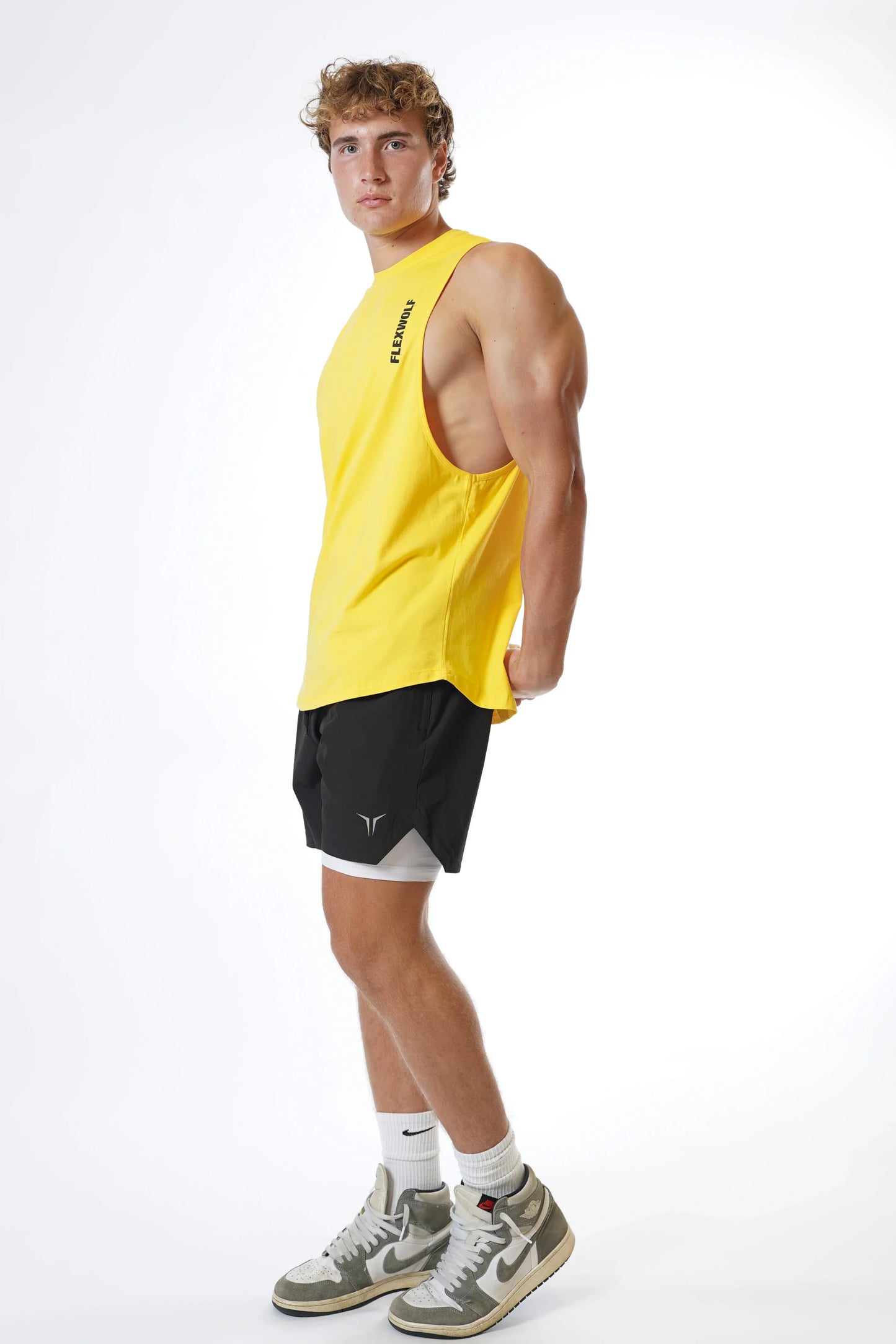 Flex Arm Tank