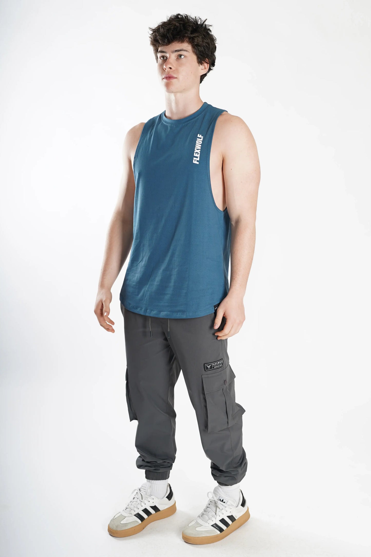 Flex Arm Tank