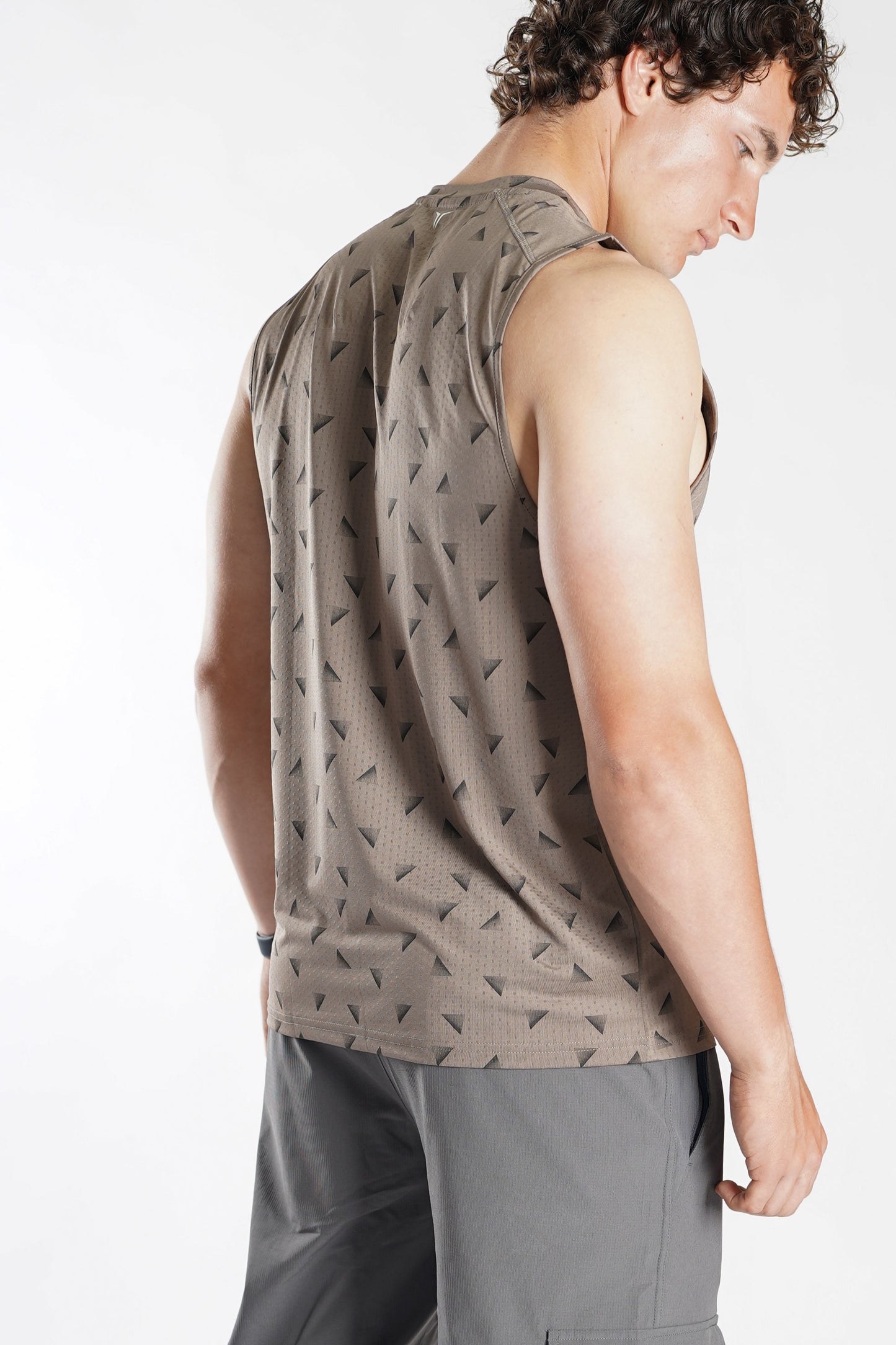 Airflow Performance Tank