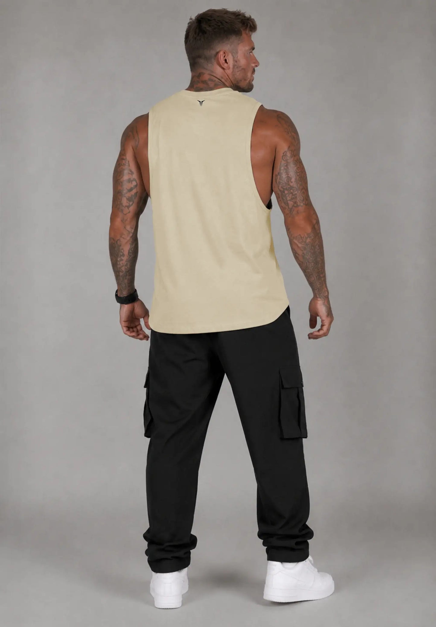 Flex Arm Tank