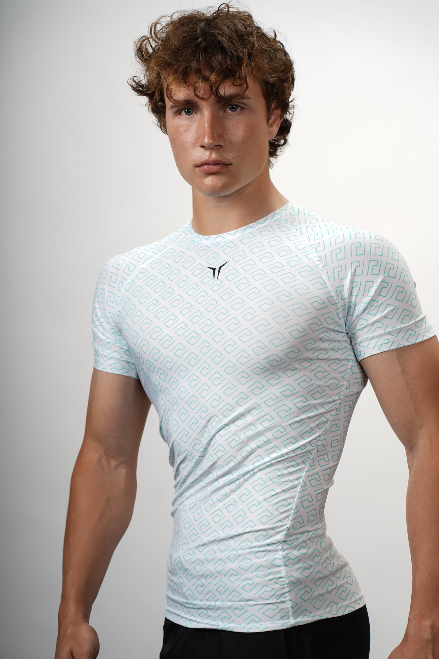 FlexWolf Alphaskin Compression Tees
